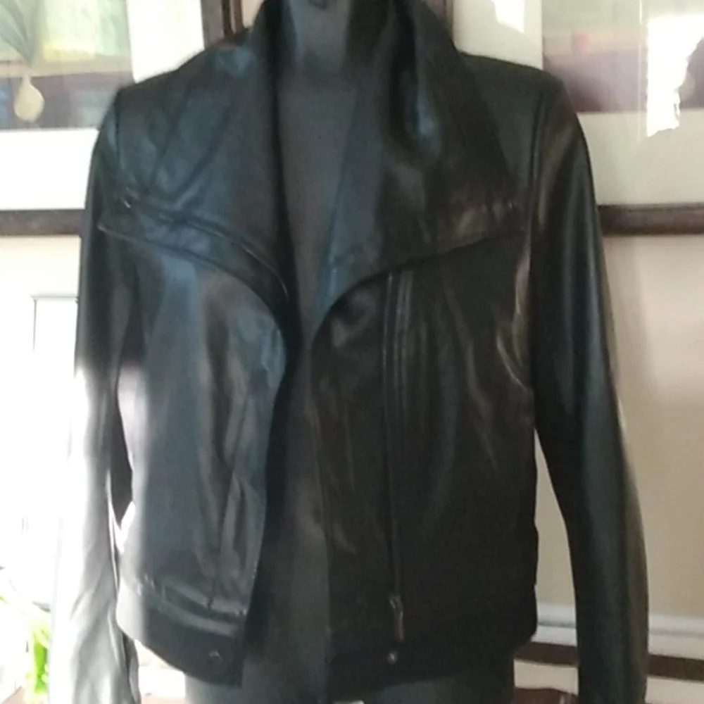 Jacket - Picture 1 of 12